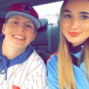 Meet your Posher, Cade